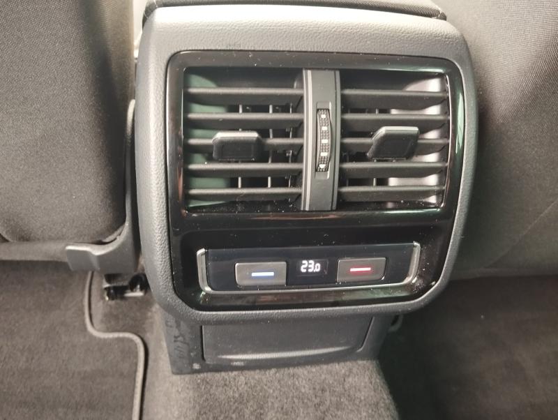 VW Passat Variant Business TDI DSG