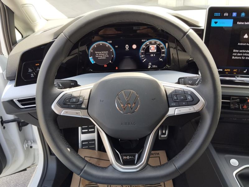 VW Golf Life TSI