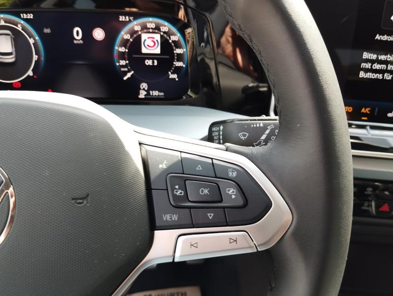 VW Golf Life TSI