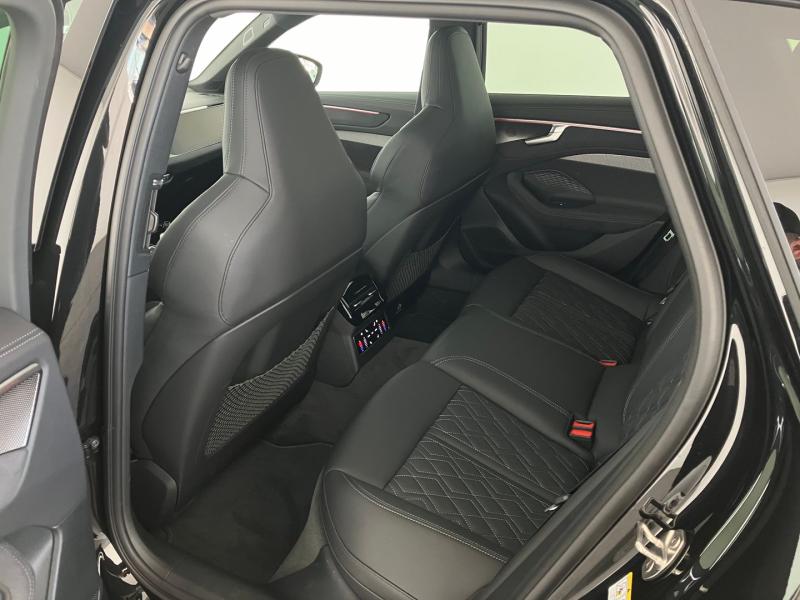 Audi A6 Avant e-hybrid quattro 270 kW