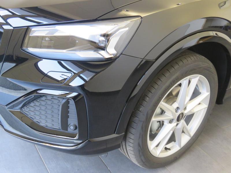 Audi Q2 30 TFSI admired