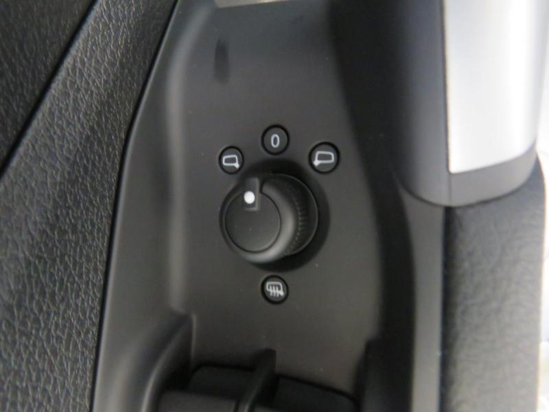 Audi Q2 30 TFSI admired