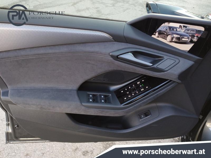 Audi S6 Avant e-tron