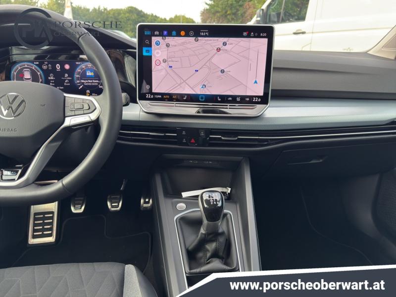 VW Golf Life TSI