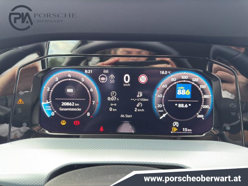 VW Golf Life TSI