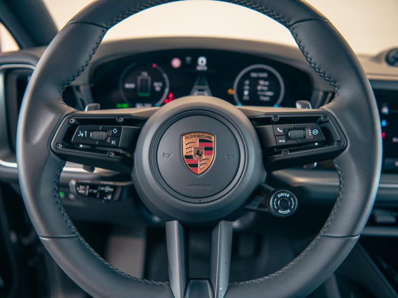 Porsche Cayenne E-Hybrid Coupé