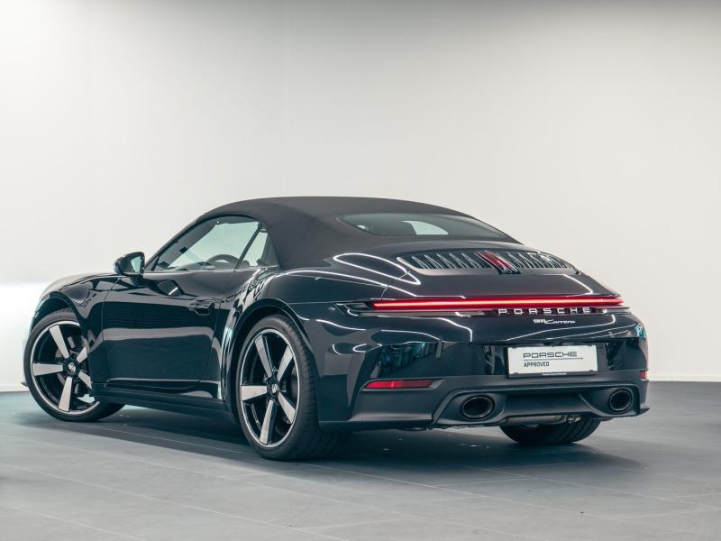 Porsche 911 Carrera Cabriolet