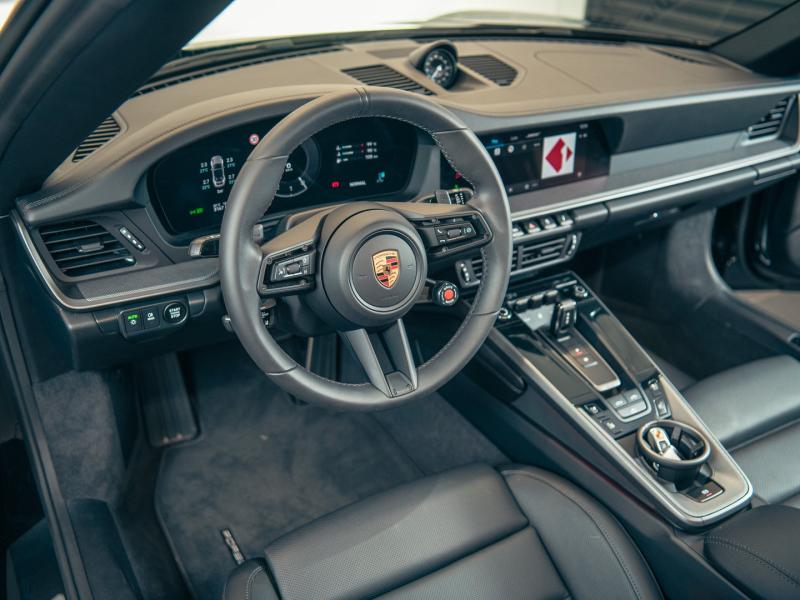 Porsche 911 Carrera Cabriolet
