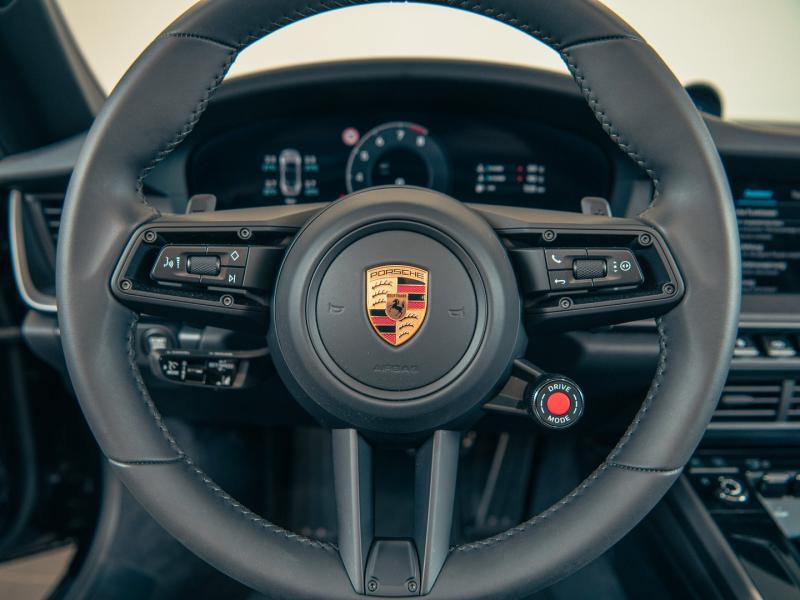 Porsche 911 Carrera Cabriolet