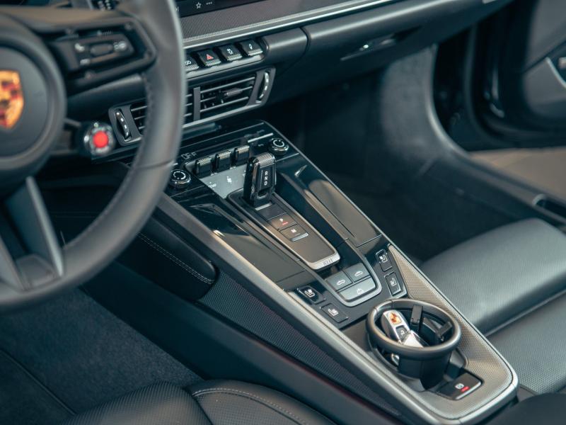Porsche 911 Carrera Cabriolet