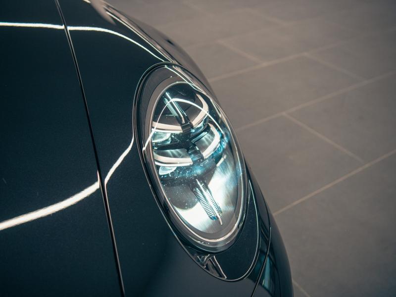 Porsche 911 Carrera Cabriolet