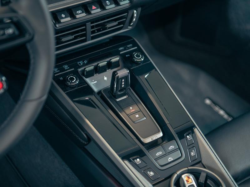 Porsche 911 Carrera Cabriolet