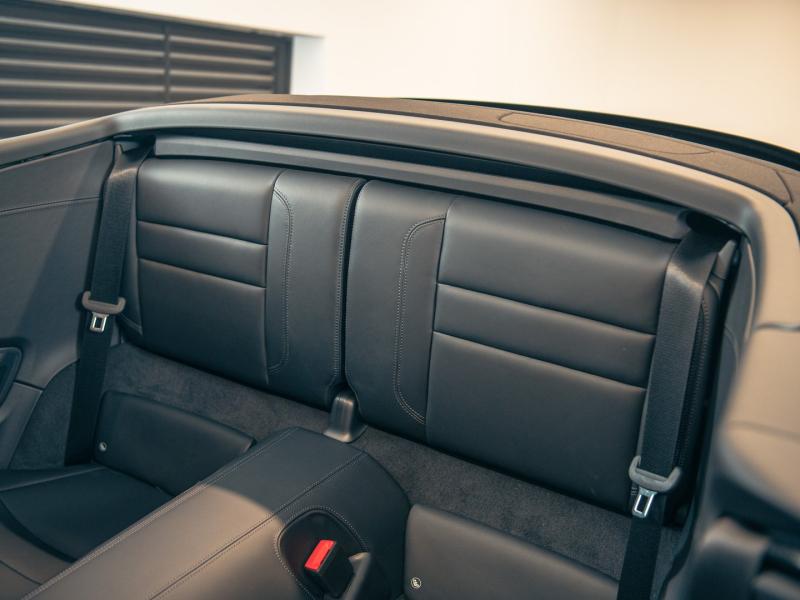 Porsche 911 Carrera Cabriolet