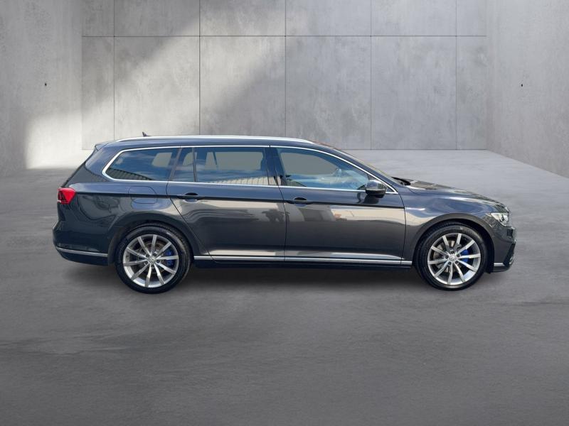VW Passat GTE Variant