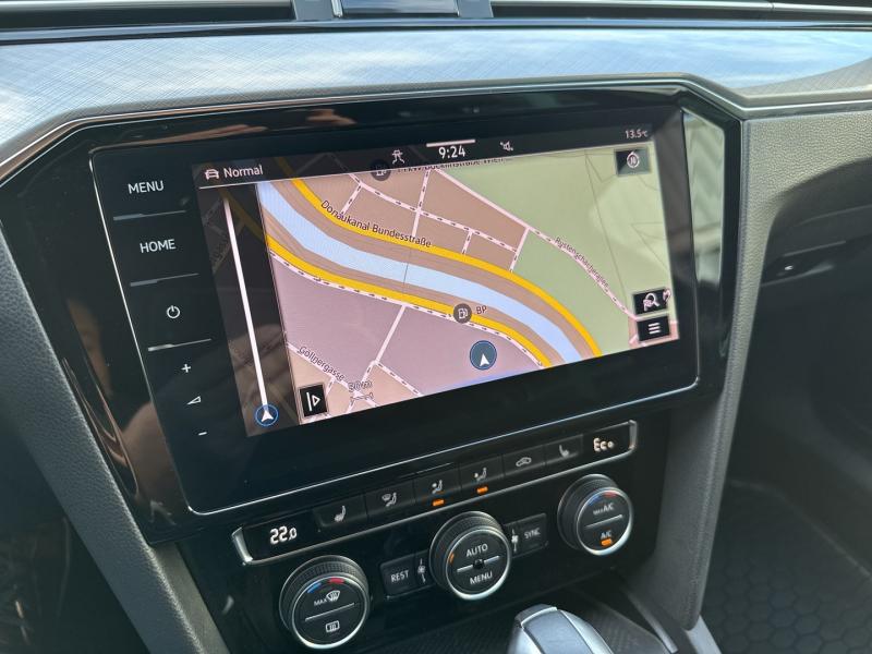 VW Passat GTE Variant