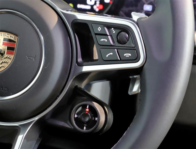Porsche Cayenne E-Hybrid Coupé Platinum Edition