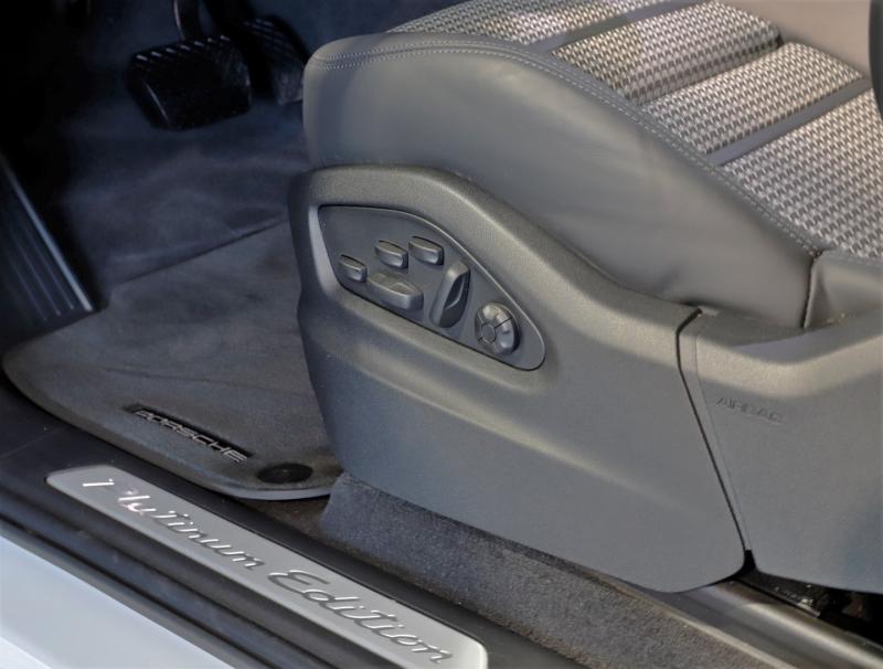 Porsche Cayenne E-Hybrid Coupé Platinum Edition