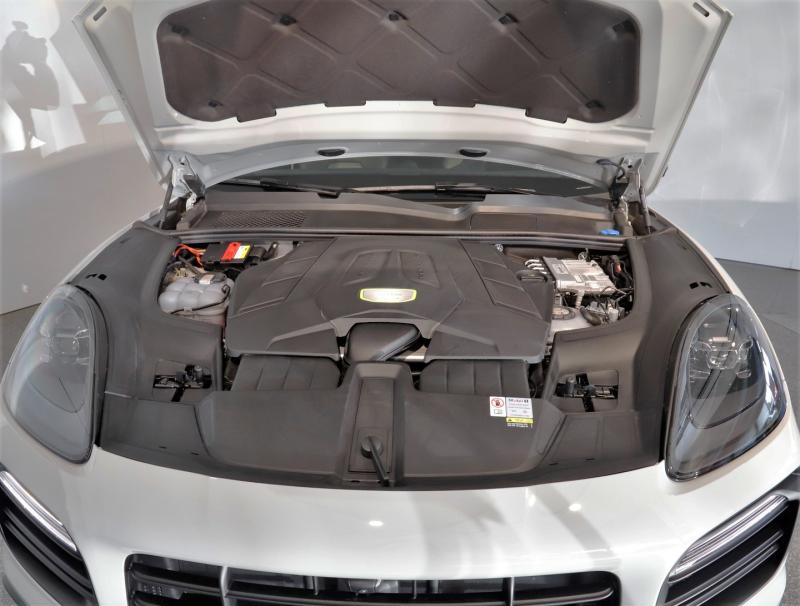Porsche Cayenne E-Hybrid Coupé Platinum Edition
