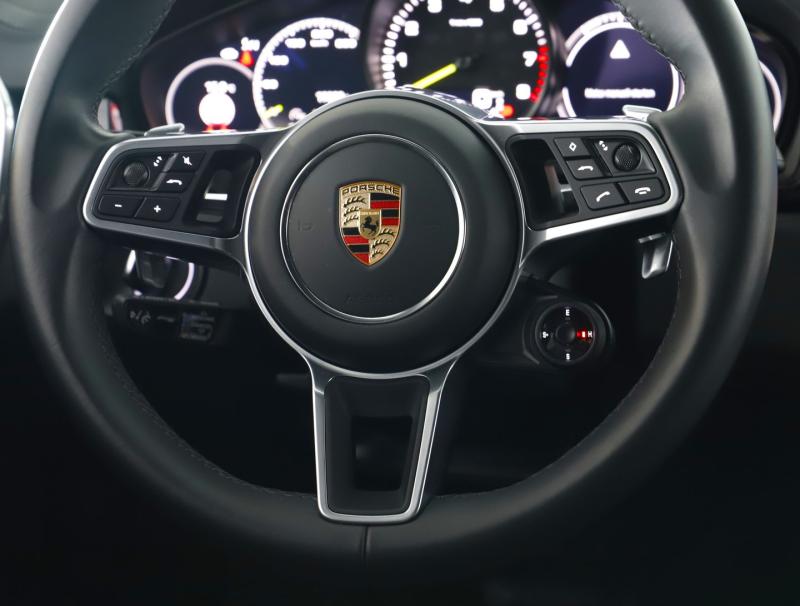 Porsche Cayenne E-Hybrid Coupé Platinum Edition