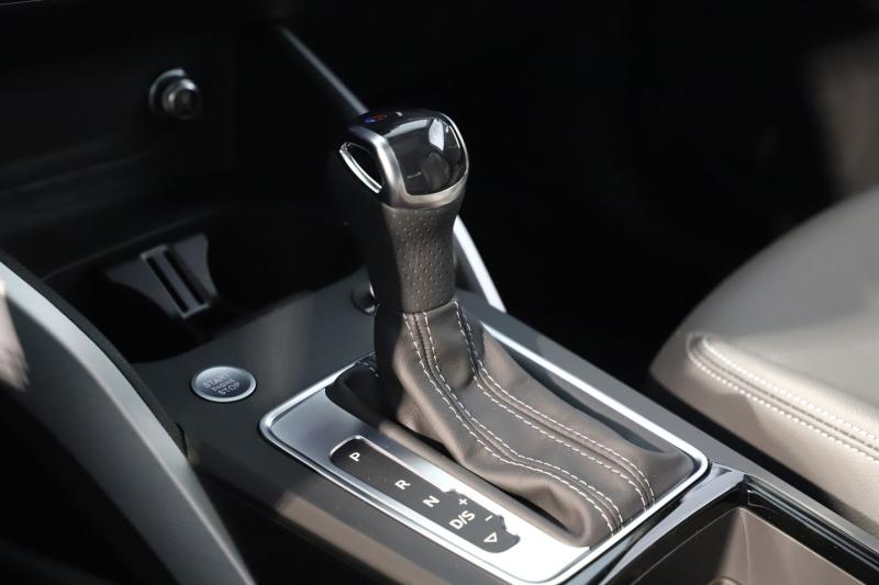 Audi Q2 35 TFSI admired