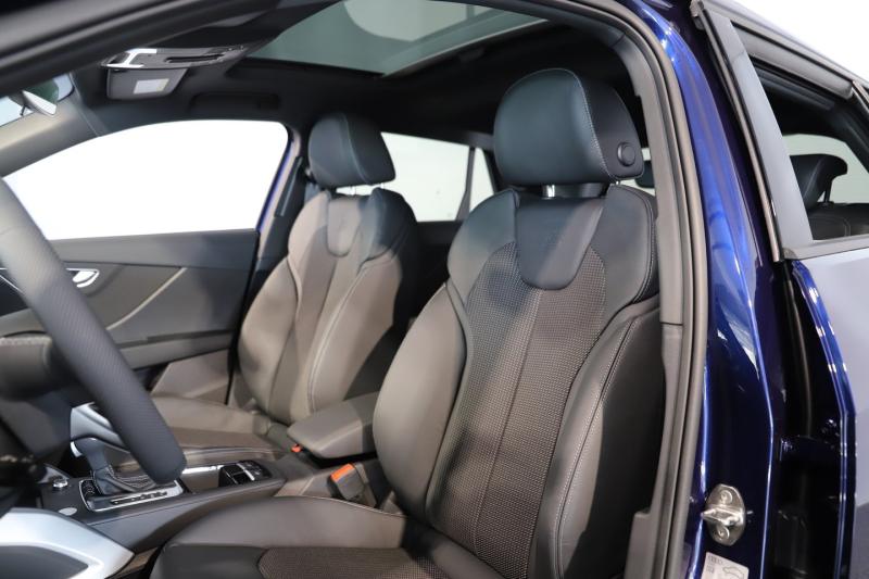 Audi Q2 35 TFSI admired