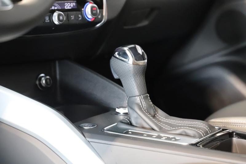 Audi Q2 35 TFSI admired