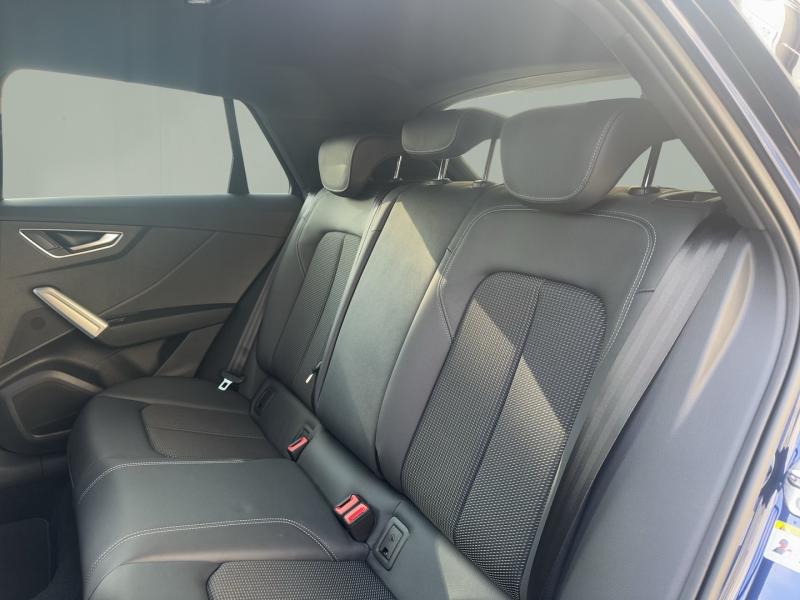 Audi Q2 35 TFSI admired