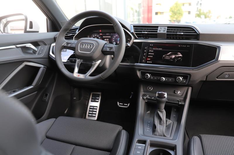 Audi Q3 Sportback 35 TFSI admired