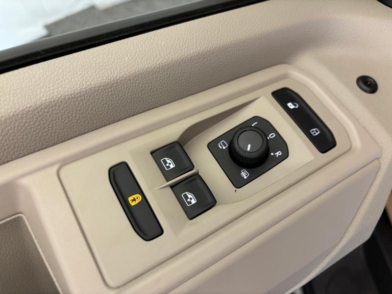 VW Multivan Business TDI