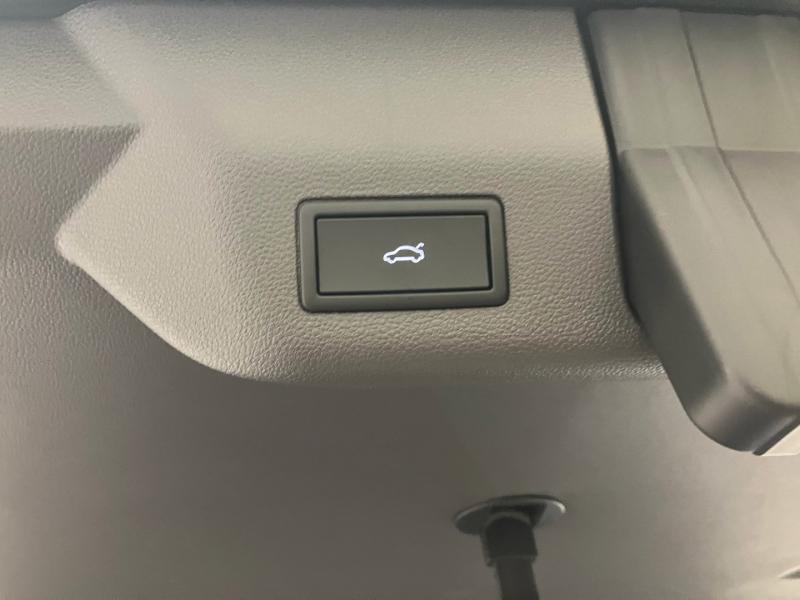 VW Multivan Business eHybrid 180 kW 4MOTION