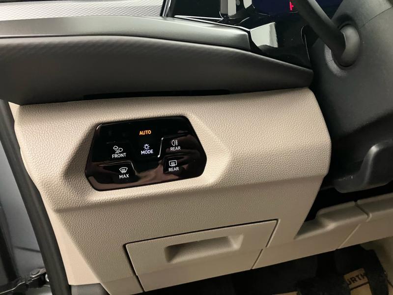 VW Multivan Business eHybrid 180 kW 4MOTION