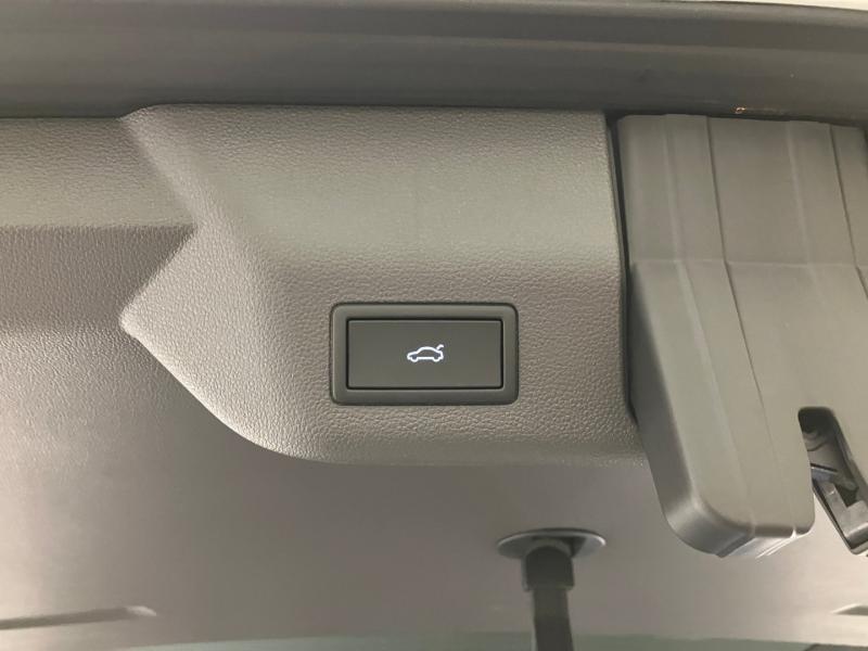 VW Multivan Business eHybrid 180 kW 4MOTION