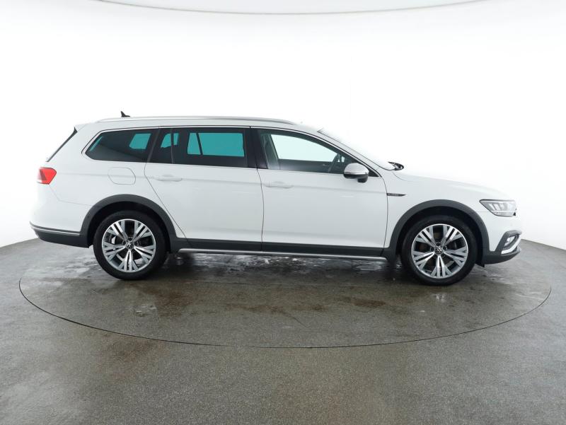 VW Passat Alltrack TDI 4MOTION DSG