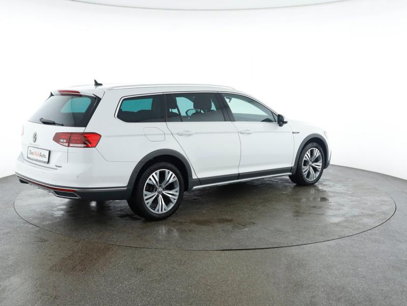 VW Passat Alltrack TDI 4MOTION DSG