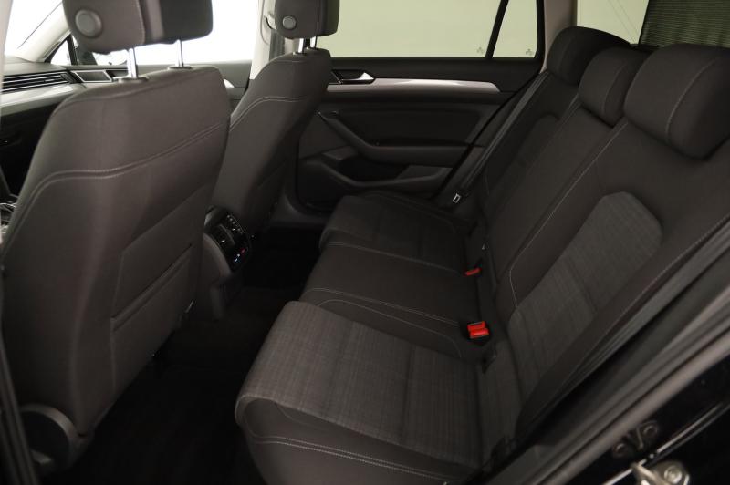 VW Passat Variant Business TDI DSG