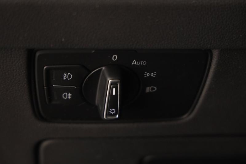 VW Passat Variant Business TDI DSG