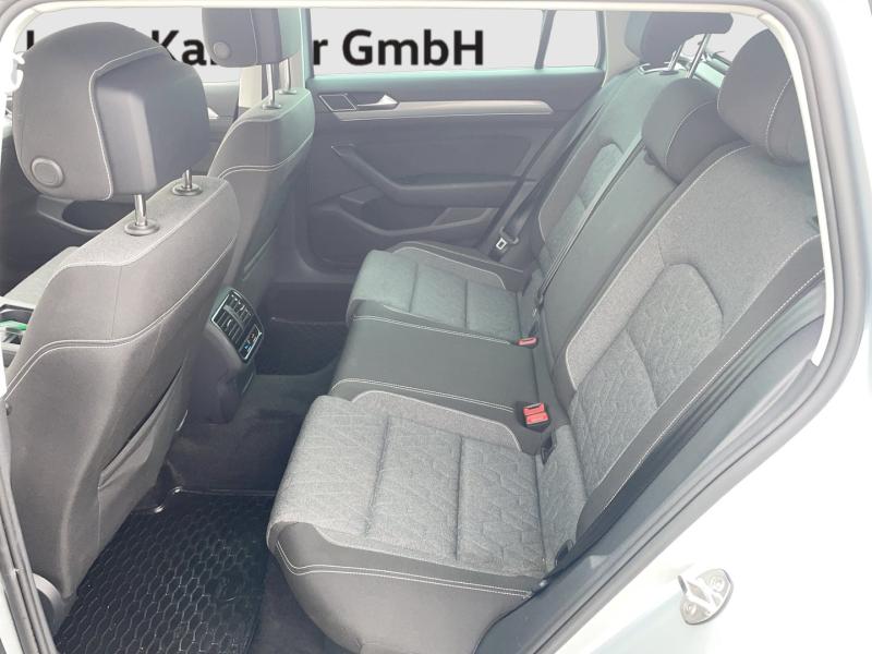 VW Passat Variant Business TDI DSG