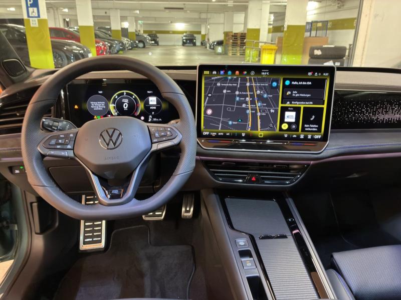 VW Passat Variant R-Line TDI DSG