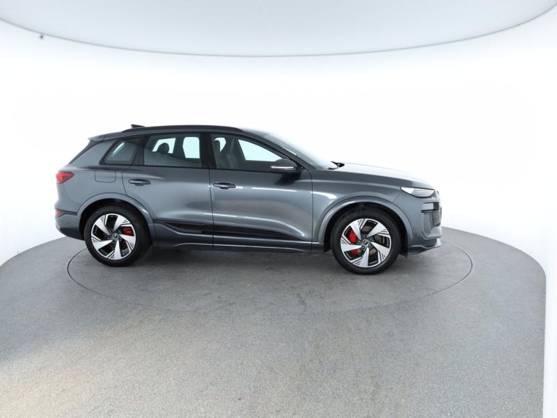 Audi Q6 e-tron quattro