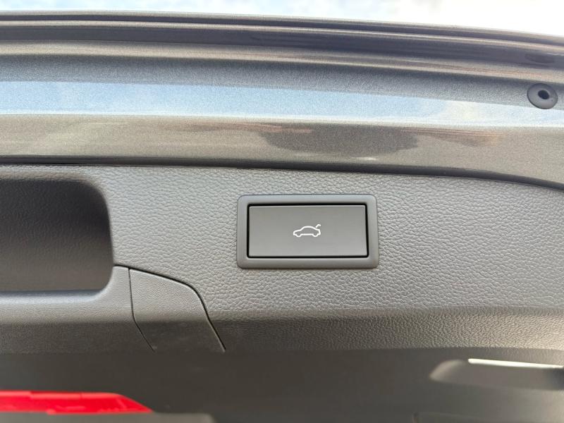 VW Passat Variant Sport TDI DSG