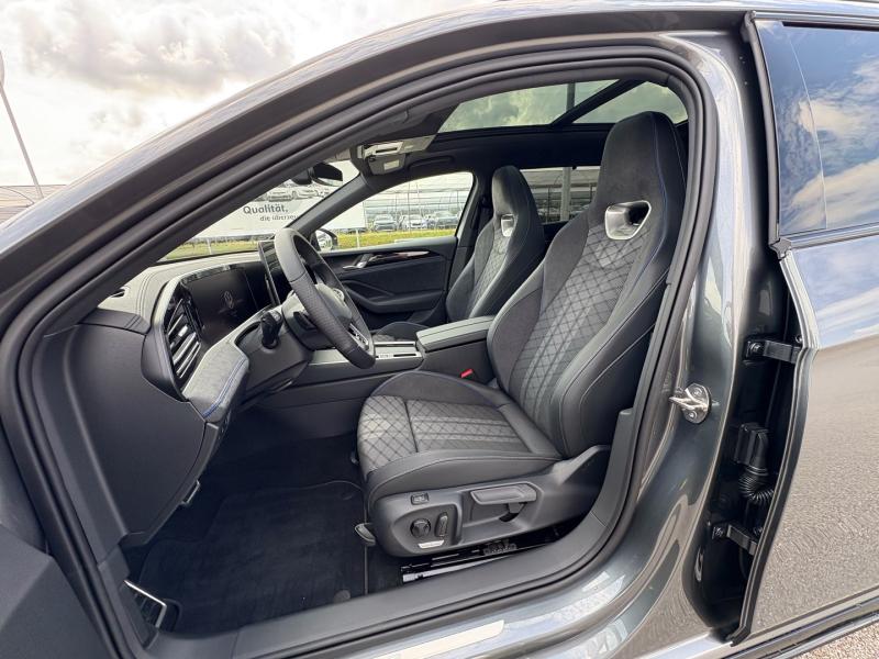 VW Passat Variant Sport TDI DSG