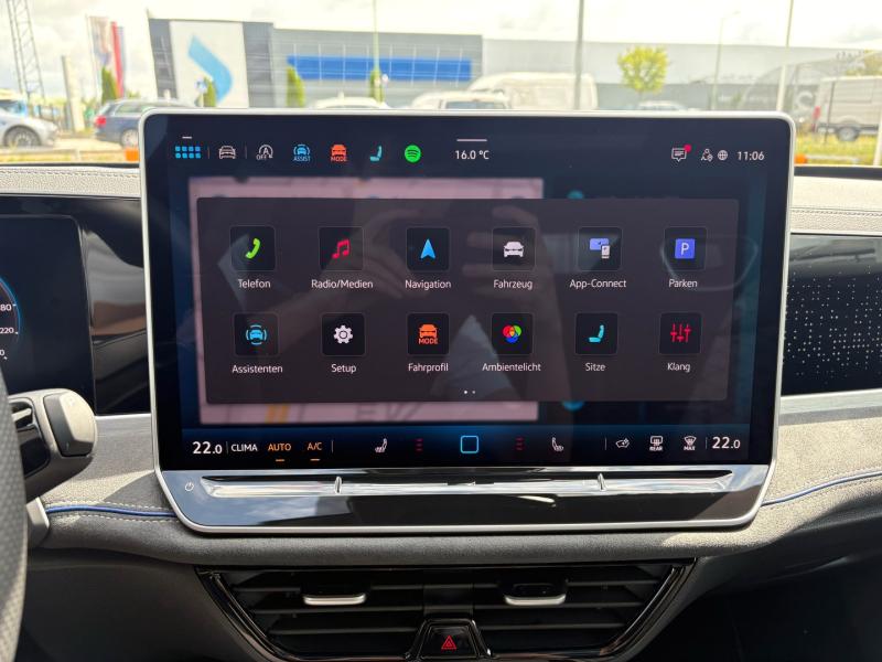 VW Passat Variant Sport TDI DSG