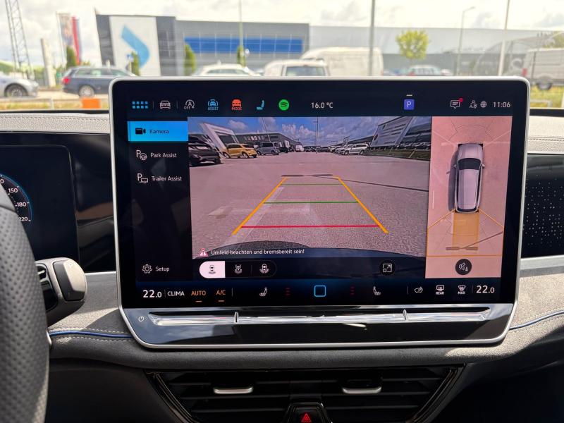 VW Passat Variant Sport TDI DSG