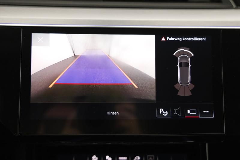 Audi e-tron 55 quattro 300 kW S line