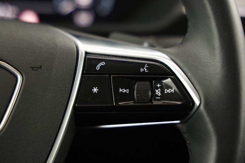 Audi e-tron 55 quattro 300 kW S line