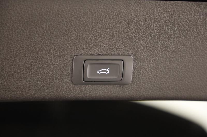 Audi e-tron 55 quattro 300 kW S line