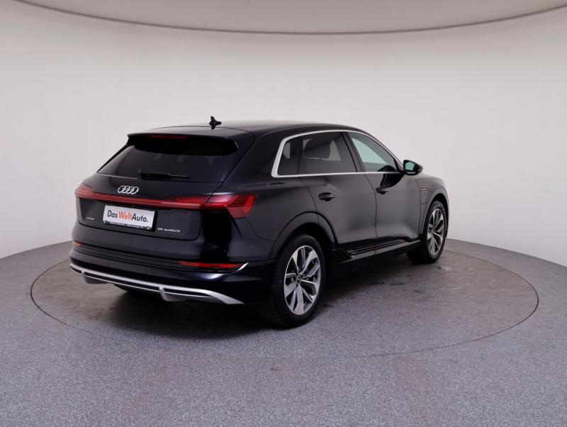 Audi e-tron 55 quattro 300 kW S line