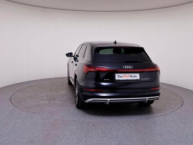 Audi e-tron 55 quattro 300 kW S line