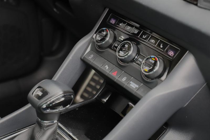 Škoda KAROQ Style SC TDI DSG