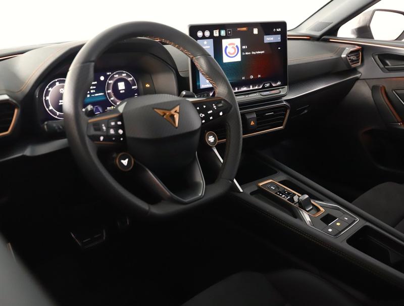 CUPRA Leon SP Kombi VZ e-HYBRID 200/272